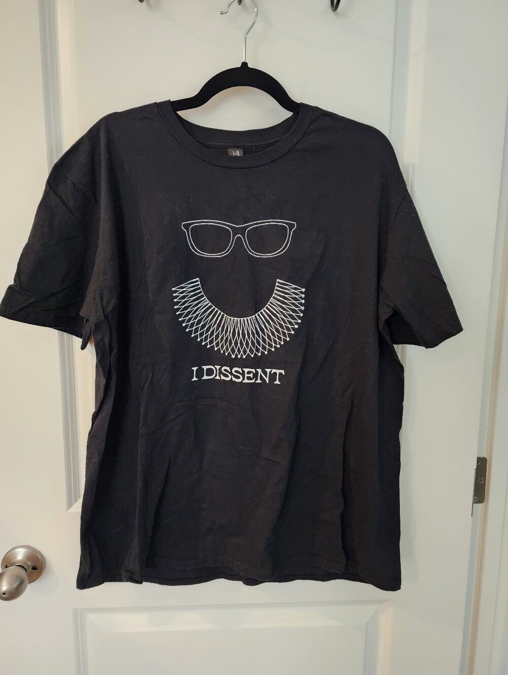 Black RBG "I Dissent" Graphic T-Shirt Size XL.